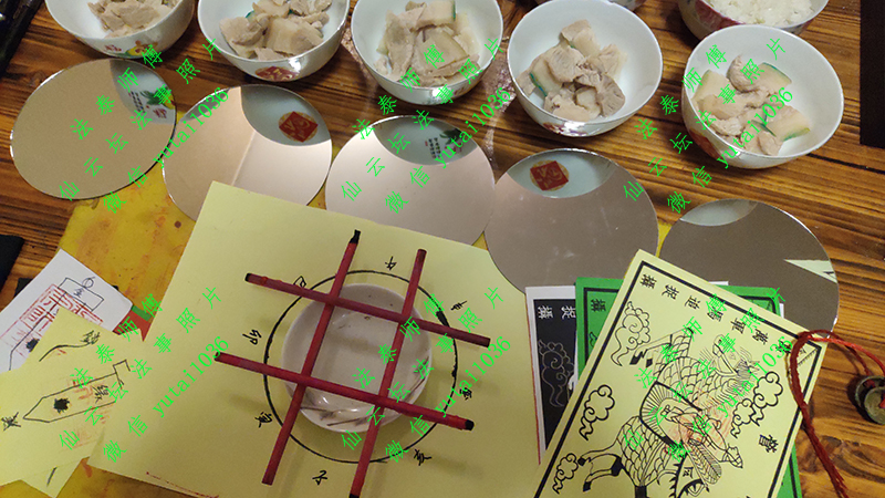 仙云坛法泰师傅斩桃花法事过程中勅用法印照片